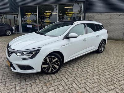Wit Gebruikt 2020 Renault Mégane GrandTour Bose Edition Stationwagen | € 15.950 (Iets duurder)