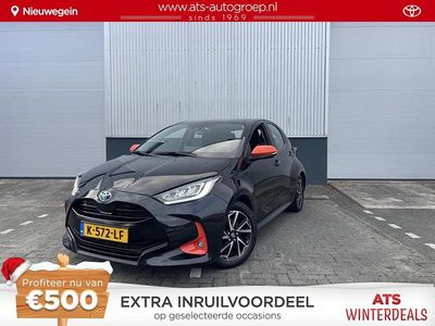 Zwart Gebruikt 2021 Toyota Yaris Edition Hatchback | € 18.999 (Eerlijke prijs)