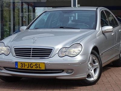 Grijs Gebruikt 2002 Mercedes C180 Avantgarde Sedan | € 4.950 (Duur)