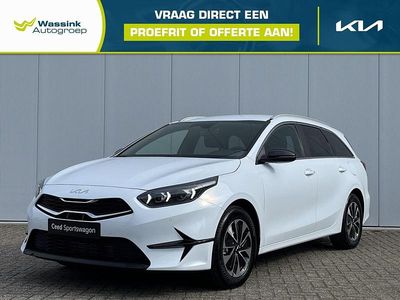 Wit (metallic) Nieuw 2025 Kia Ceed Sportswagon Stationwagen | € 29.940 (Eerlijke prijs)