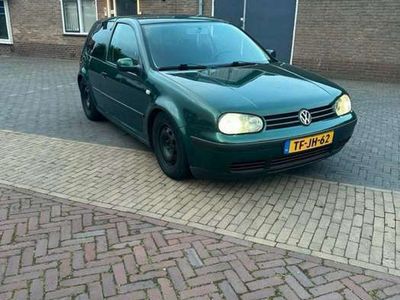 VW Golf IV