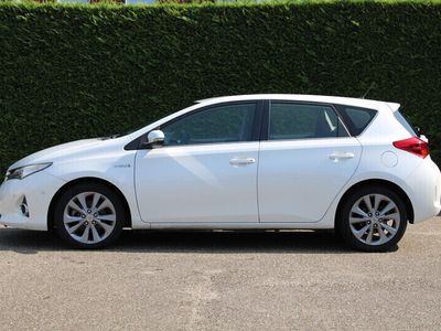 Toyota Auris Hybrid