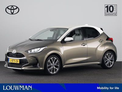 Occasion Toyota Yaris Hybrid Limited 116 PK (85 kW) 2021 Groen Hatchback