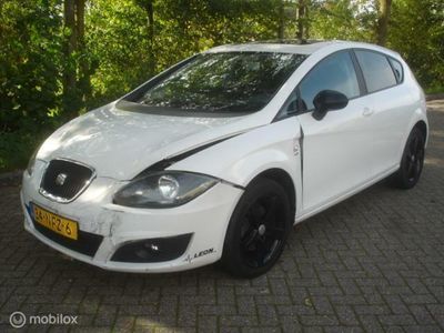 tweedehands Seat Leon 1.8 TFSI Sport Automaat - Airco - Rijdbare schade