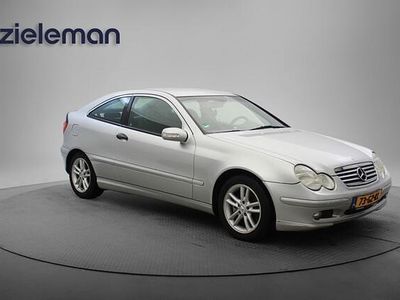Occasion Mercedes C180 129 PK (94 kW) 2001 Grijs Coupé