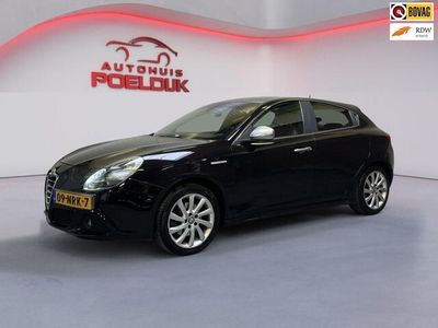 tweedehands Alfa Romeo Giulietta 1.4 T Distinctive AIRCO CRUISE PDC TREKHAAK LEDER