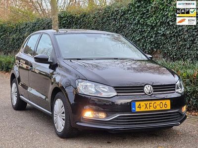 Zwart Gebruikt 2014 VW Polo Comfortline Hatchback | € 9.999 (Eerlijke prijs)