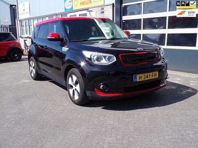 Zwart Gebruikt 2016 Kia Soul SUV | € 8.250 (Iets duurder)