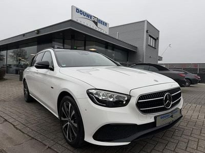 Wit Gebruikt 2021 Mercedes E300 Avantgarde Stationwagen | € 34.500