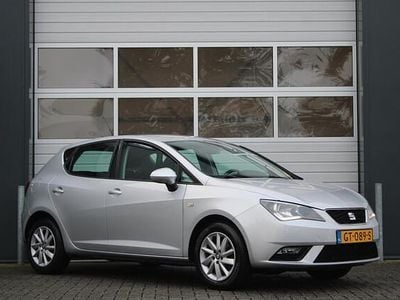 Grijs Gebruikt 2015 Seat Ibiza CONNECT Hatchback | € 8.999 (Eerlijke prijs)