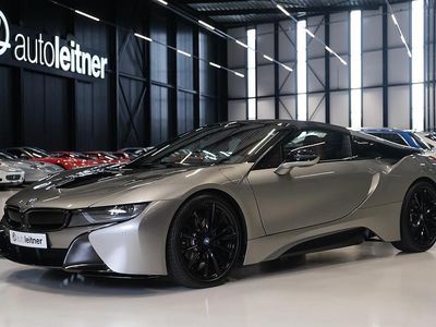 Grijs (metallic) Gebruikt 2018 BMW i8 Cabriolet | € 99.500
