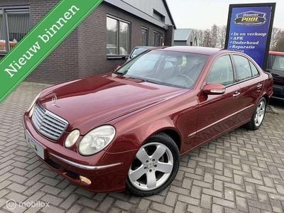 Occasion Mercedes E270 Elegance 177 PK (130 kW) 2004 Rood Sedan