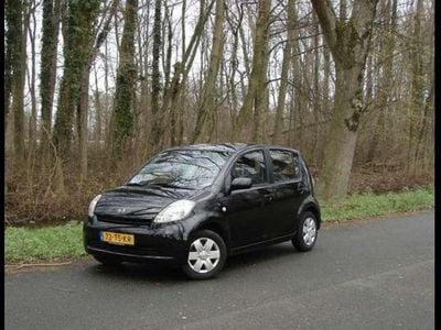 Zwart Gebruikt 2007 Daihatsu Sirion Hatchback | € 1.500 (Eerlijke prijs)