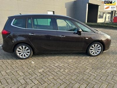 Bruin (metallic) Occasion 2012 Opel Zafira Tourer Cosmo MPV | € 8.750 (Eerlijke prijs)