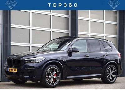 Zwart Occasion 2023 BMW X5 Executive SUV | € 69.999 (Eerlijke prijs)