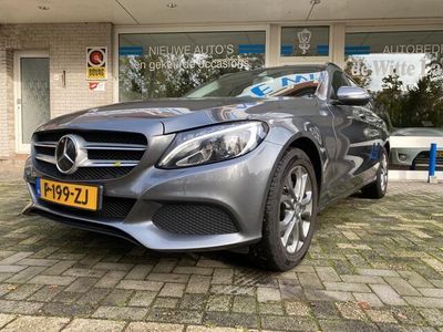 Mercedes 200