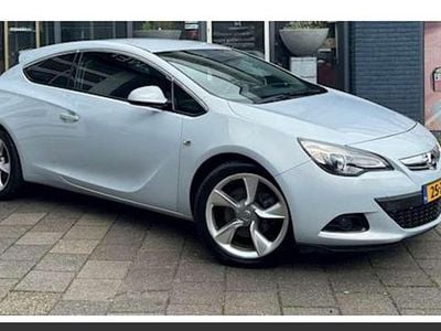 Opel Astra GTC