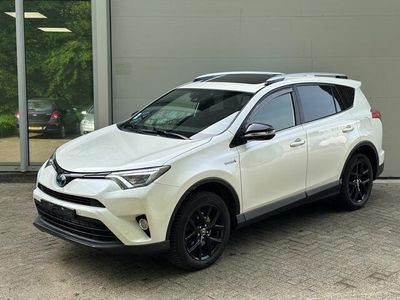 tweedehands Toyota RAV4 2.5 Hybrid Black Edition l Schuifdak l Trekhaak l