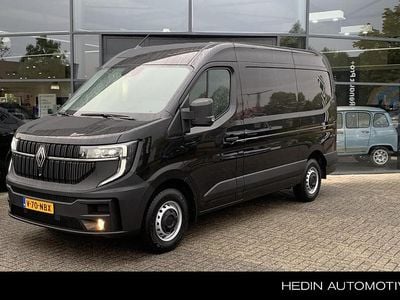 Zwart Nieuw 2025 Renault Master Van | € 46.985 (Eerlijke prijs)