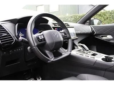 Grijs (metallic) Gebruikt 2022 DS Automobiles DS7 Crossback Rivoli SUV | € 29.900 (Goede deal)