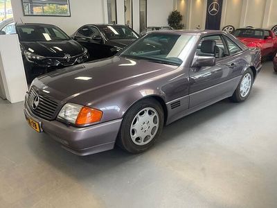 Rood Gebruikt 1992 Mercedes SL300 | € 34.500