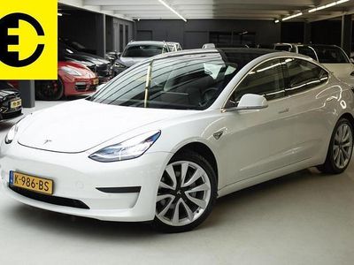 Wit Occasion 2020 Tesla Model 3 Standard Range Sedan | € 21.950 (Eerlijke prijs)