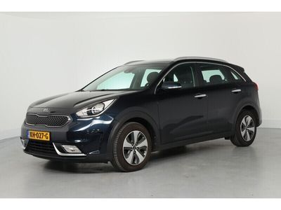 tweedehands Kia Niro 1.6 GDi Hybrid First Edition | Dealer Onderhouden! | Navi | Camera | Clima | Parkeersensoren V+A | Cruise Control | Lichtmetalen