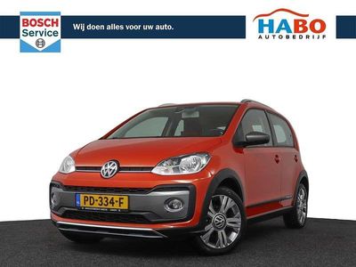 VW cross up!