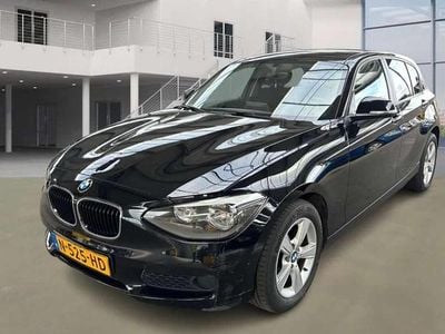 BMW 114