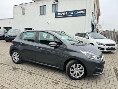 Grijs Gebruikt 2016 Peugeot 208 Hatchback | € 4.950 (Goede deal)