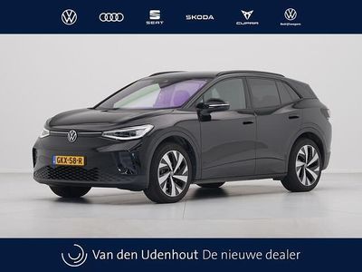 Zwart Gebruikt 2024 VW ID.4 Pro SUV | € 37.840 (Iets duurder)