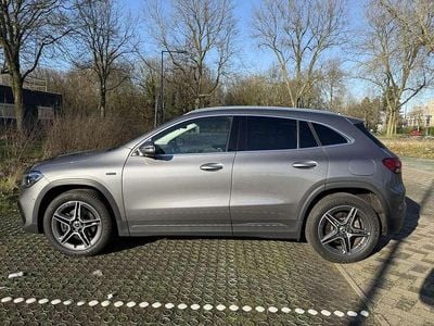 Grijs Gebruikt 2020 Mercedes E250 AMG Stationwagen | € 35.500