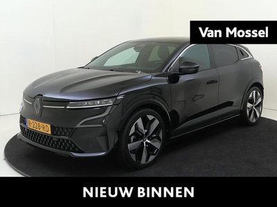 Zwart Gebruikt 2022 Renault Mégane IV Techno Hatchback | € 27.440