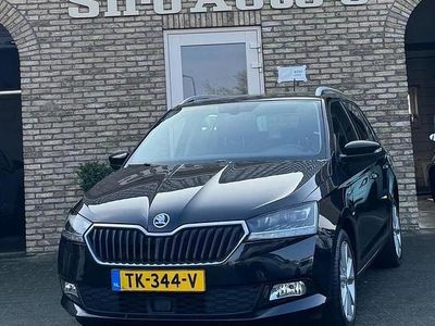 Zwart Gebruikt 2018 Skoda Fabia Clever Stationwagen | € 7.999 (Eerlijke prijs)