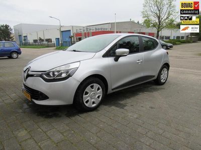 tweedehands Renault Clio IV 0.9 TCe Expression Navi trekhaak 5drs bj2015