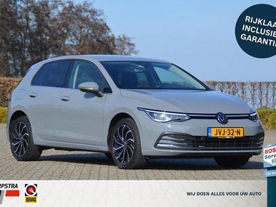 Occasion VW Golf VIII Style 204 PK (150 kW) 2022 Grijs Hatchback