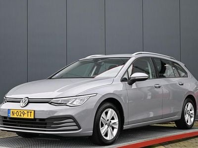 Occasion VW Golf VIII Life 112 PK (82 kW) 2022 Grijs Stationwagen
