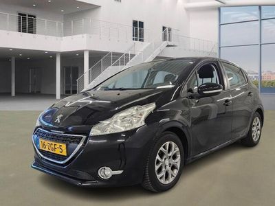 Zwart Gebruikt 2012 Peugeot 208 Hatchback | € 3.995 (Eerlijke prijs)