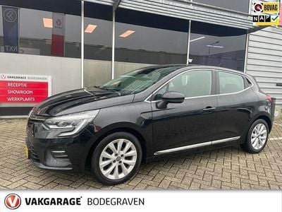 Zwart Occasion 2019 Renault Clio IV Intens Hatchback | € 10.750 (Eerlijke prijs)