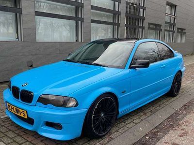 BMW 323