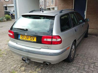 Grijs Gebruikt 2002 Volvo V40 Stationwagen | € 1.000 (Iets duurder)