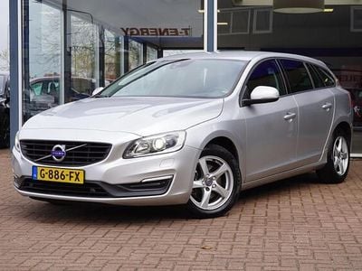 Occasion Volvo V60 Summum 150 PK (110 kW) 2015 Grijs Stationwagen