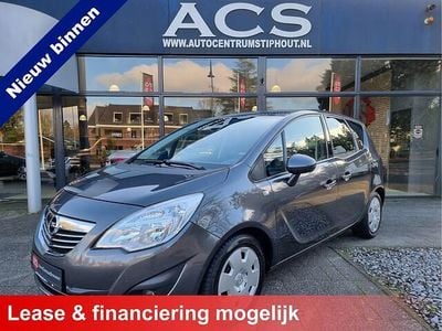 Grijs Occasion 2012 Opel Meriva Cosmo MPV | € 4.940 (Eerlijke prijs)