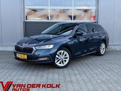 Blauw Occasion 2022 Skoda Octavia Business Line Stationwagen | € 16.885 (Iets duurder)