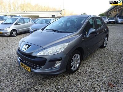 tweedehands Peugeot 308 1.6 VTi Style. Airco, Cruise control, Parkeersensor