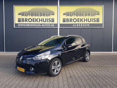 Zwart (metallic) Gebruikt 2015 Renault Clio GrandTour Night&Day Stationwagen | € 2.950 (Eerlijke prijs)