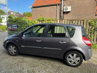 tweedehands Renault Scénic II 1.6-16V Dynamique Comfort Automaat