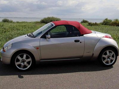 Zilver Gebruikt 2004 Ford StreetKa Futura Cabriolet | € 2.750 (Iets duurder)