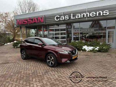 Rood (metallic) Occasion 2022 Nissan Qashqai N-Connecta SUV | € 25.950 (Eerlijke prijs)