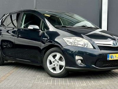 Toyota Auris Hybrid